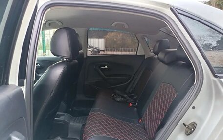 Volkswagen Polo VI (EU Market), 2015 год, 415 000 рублей, 12 фотография
