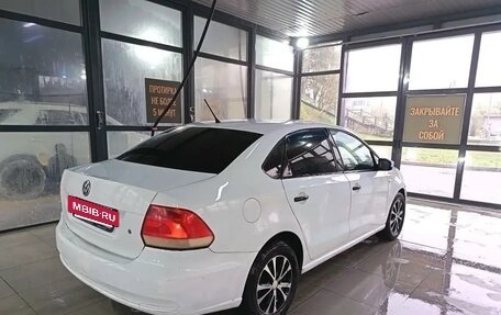 Volkswagen Polo VI (EU Market), 2015 год, 415 000 рублей, 3 фотография