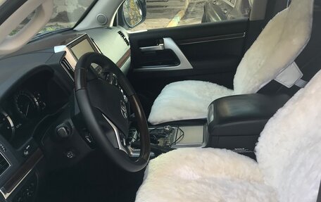 Toyota Land Cruiser 200, 2015 год, 6 150 000 рублей, 5 фотография