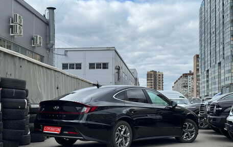 Hyundai Sonata VIII, 2021 год, 1 990 000 рублей, 4 фотография