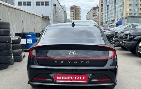 Hyundai Sonata VIII, 2021 год, 1 990 000 рублей, 5 фотография