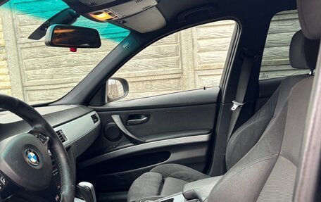 BMW 3 серия, 2010 год, 1 090 000 рублей, 4 фотография