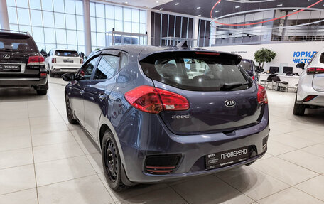 KIA cee'd III, 2018 год, 1 380 000 рублей, 11 фотография