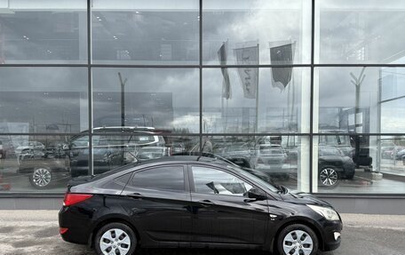 Hyundai Solaris II рестайлинг, 2015 год, 880 000 рублей, 5 фотография