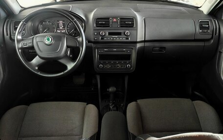 Skoda Fabia II, 2010 год, 710 000 рублей, 9 фотография