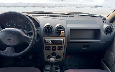 Renault Logan I, 2006 год, 200 000 рублей, 13 фотография