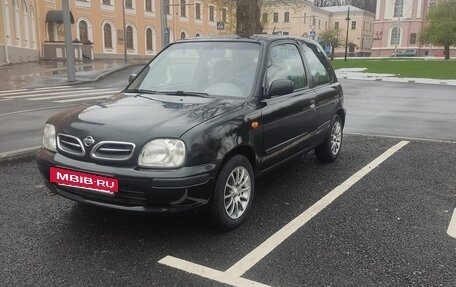 Nissan Micra II, 2000 год, 199 999 рублей, 2 фотография