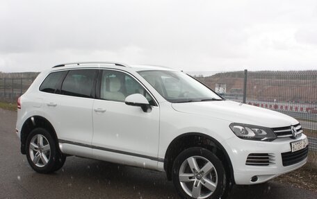 Volkswagen Touareg III, 2013 год, 2 650 000 рублей, 3 фотография