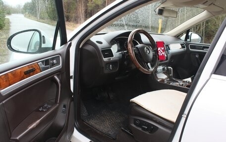 Volkswagen Touareg III, 2013 год, 2 650 000 рублей, 24 фотография