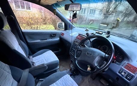 Toyota Ipsum II, 1999 год, 350 000 рублей, 13 фотография