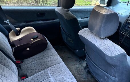 Toyota Ipsum II, 1999 год, 350 000 рублей, 16 фотография