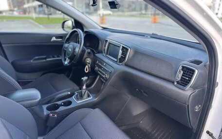 KIA Sportage IV рестайлинг, 2017 год, 2 300 000 рублей, 7 фотография