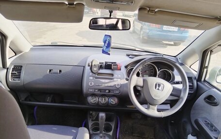 Honda Fit III, 2001 год, 320 000 рублей, 10 фотография