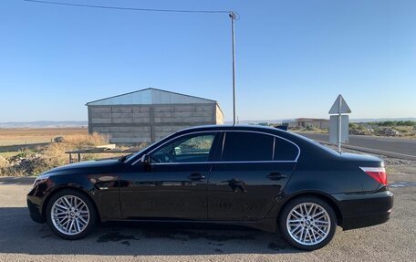 BMW 5 серия, 2009 год, 650 000 рублей, 2 фотография