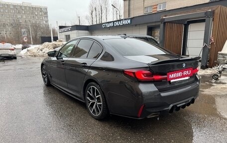 BMW 5 серия, 2021 год, 5 550 000 рублей, 4 фотография