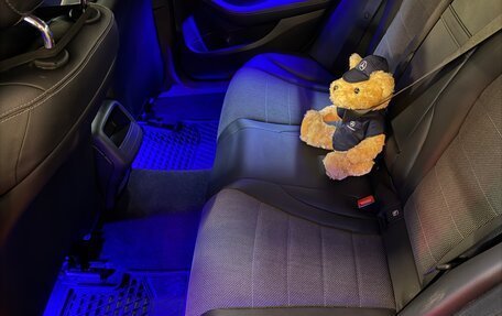 Mercedes-Benz C-Класс, 2019 год, 2 450 000 рублей, 14 фотография