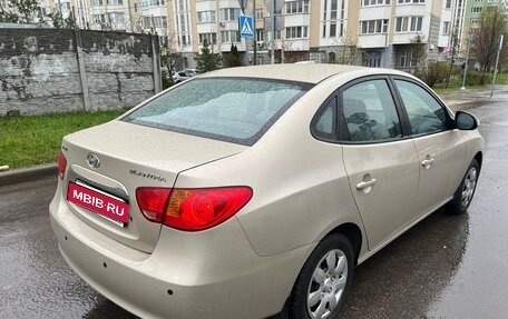 Hyundai Elantra IV, 2010 год, 780 000 рублей, 2 фотография