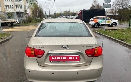 Hyundai Elantra IV, 2010 год, 780 000 рублей, 3 фотография