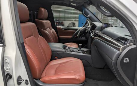 Lexus LX III, 2019 год, 10 997 000 рублей, 12 фотография