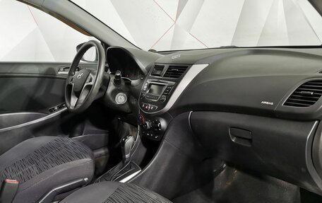 Hyundai Solaris II рестайлинг, 2015 год, 879 000 рублей, 13 фотография