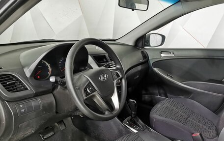 Hyundai Solaris II рестайлинг, 2015 год, 879 000 рублей, 19 фотография