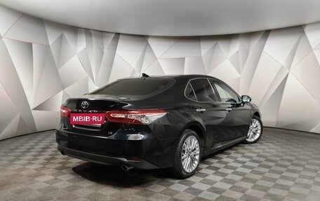 Toyota Camry, 2018 год, 2 997 000 рублей, 2 фотография