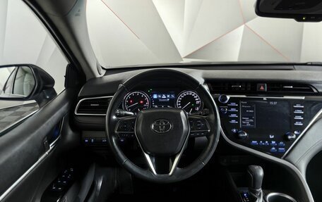 Toyota Camry, 2018 год, 2 997 000 рублей, 20 фотография