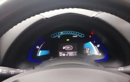 Nissan Leaf I, 2013 год, 580 000 рублей, 9 фотография