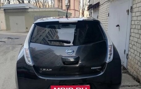 Nissan Leaf I, 2013 год, 580 000 рублей, 6 фотография