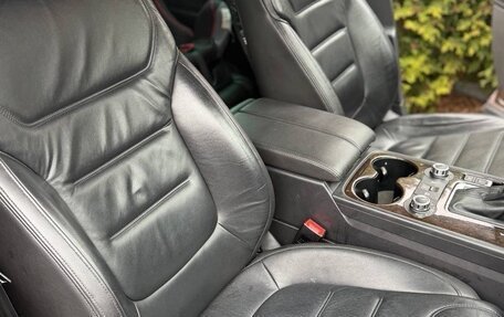 Volkswagen Touareg III, 2014 год, 2 050 000 рублей, 11 фотография