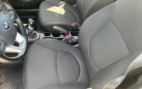 KIA Rio III рестайлинг, 2014 год, 1 300 000 рублей, 11 фотография