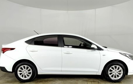 Hyundai Solaris II рестайлинг, 2020 год, 1 580 000 рублей, 8 фотография