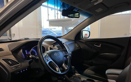 Hyundai ix35 I рестайлинг, 2010 год, 1 365 000 рублей, 23 фотография