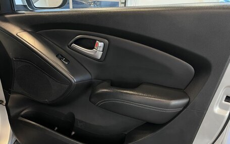 Hyundai ix35 I рестайлинг, 2010 год, 1 365 000 рублей, 28 фотография