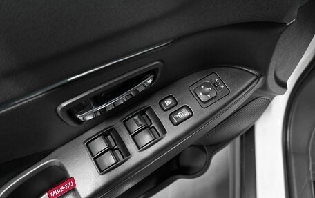 Mitsubishi ASX I рестайлинг, 2015 год, 1 495 000 рублей, 19 фотография