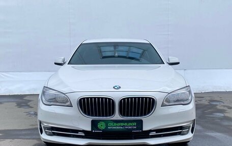 BMW 7 серия, 2011 год, 1 900 000 рублей, 2 фотография