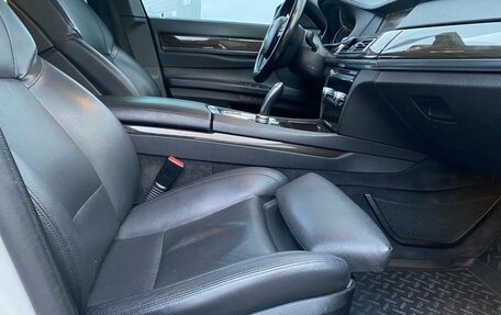 BMW 7 серия, 2011 год, 1 900 000 рублей, 12 фотография