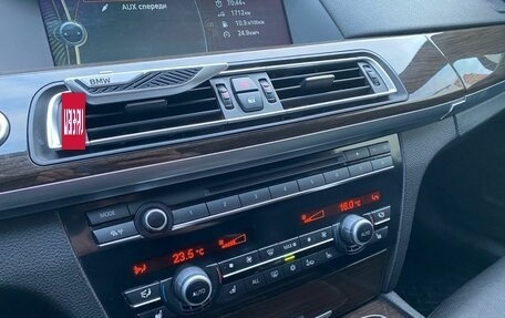 BMW 7 серия, 2011 год, 1 900 000 рублей, 19 фотография