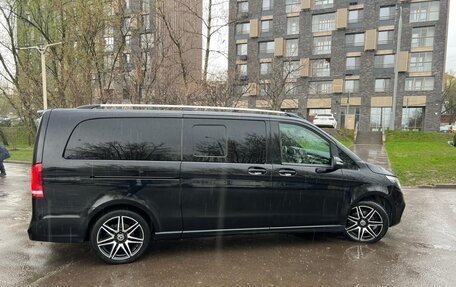 Mercedes-Benz V-Класс, 2022 год, 8 900 000 рублей, 3 фотография