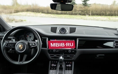 Porsche Macan I рестайлинг, 2021 год, 8 900 000 рублей, 21 фотография