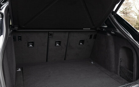 Porsche Macan I рестайлинг, 2021 год, 8 900 000 рублей, 39 фотография