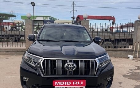 Toyota Land Cruiser Prado 150 рестайлинг 2, 2018 год, 5 015 000 рублей, 2 фотография