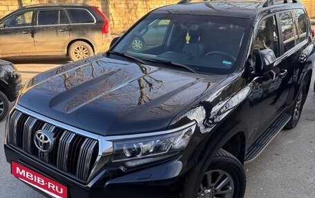 Toyota Land Cruiser Prado 150 рестайлинг 2, 2018 год, 5 015 000 рублей, 4 фотография