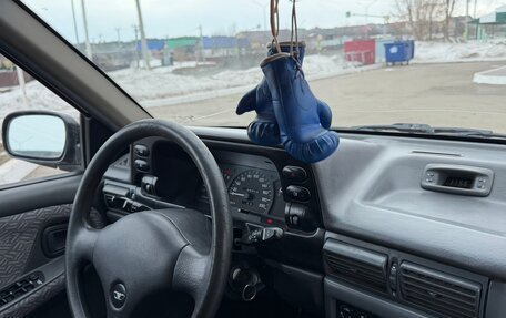 Daewoo Nexia I рестайлинг, 2000 год, 150 000 рублей, 2 фотография