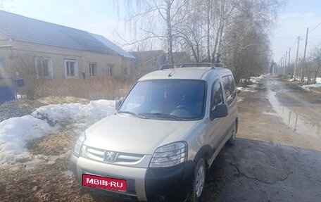 Peugeot Partner II рестайлинг 2, 2007 год, 380 000 рублей, 2 фотография