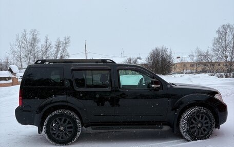 Nissan Pathfinder, 2011 год, 1 700 000 рублей, 8 фотография