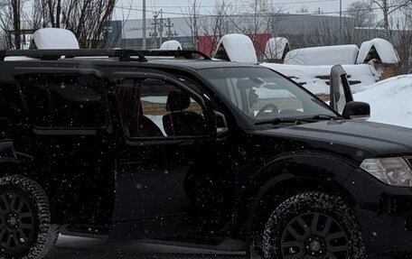 Nissan Pathfinder, 2011 год, 1 700 000 рублей, 18 фотография