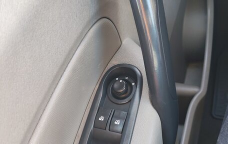 Renault Kangoo II рестайлинг, 2011 год, 710 000 рублей, 9 фотография