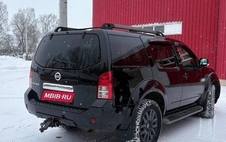 Nissan Pathfinder, 2011 год, 1 700 000 рублей, 17 фотография