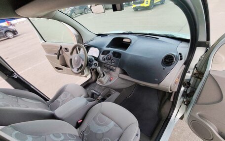 Renault Kangoo II рестайлинг, 2011 год, 710 000 рублей, 15 фотография